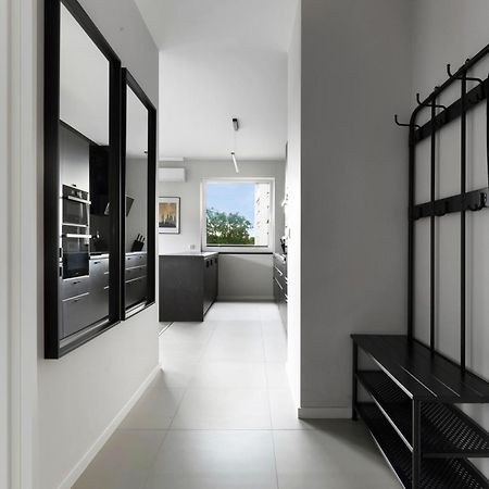 Blue Raven Downtown Apartments Гданьск Экстерьер фото